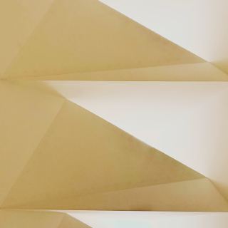 Le plafond du dernier étage du KSMKA.